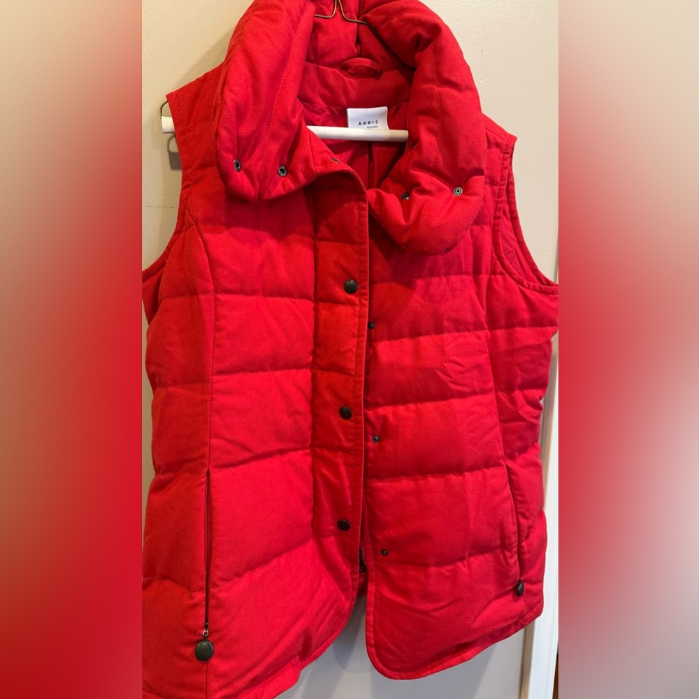 AKRIS Punto Wool RED Puffy Vest Size 10